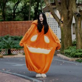 Girlfriends Clothes Fleece-lined Thickened Plus Size Robe Can Be Outerwear Homewear (Option: Smiling Face Pumpkin Pajamas-S)